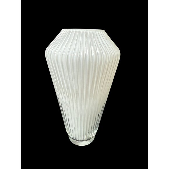 Vtg. Knobler Hand Blown Glass White Frosted Ribbed MCM Bud Textured Vase 4.25” - Picture 2 of 6